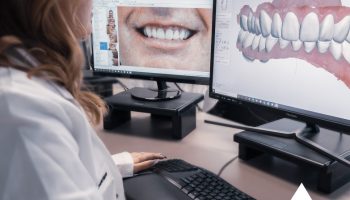 moitie-moitie-services-services-specialises-montage_photo_dentaire-783x783